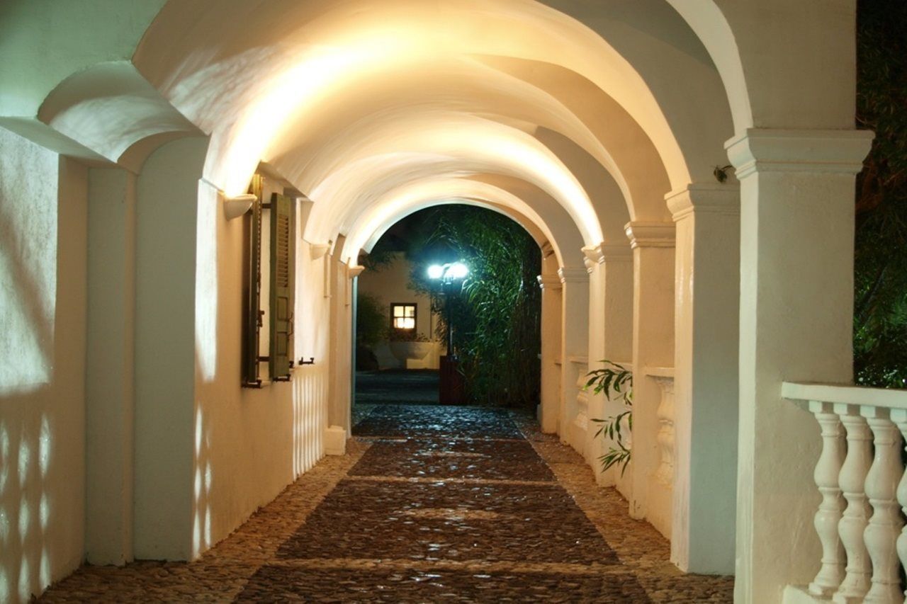 Drossos Perissa (Santorini)